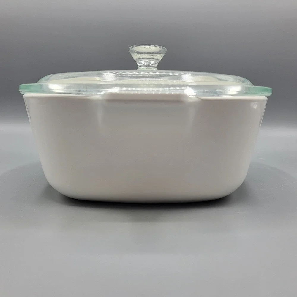 Corning Ware Casserole Dish Unisex 1.5 QT Blue Cornflower P-1 1/2-B White